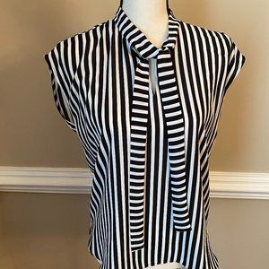 BAR III BLACK/WHITE STRIPE SLEEVELESS TOP WITH TIE NECK